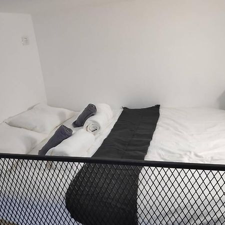 Centrally-Located Quiet Cozy Loft Apartment Beersheba Extérieur photo